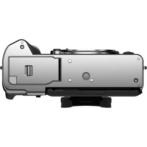 FUJIFILM X-T5 Mirrorless Camera with 16-80mm Lens - Silver
