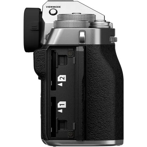 FUJIFILM X-T5 Mirrorless Camera with 16-80mm Lens - Silver